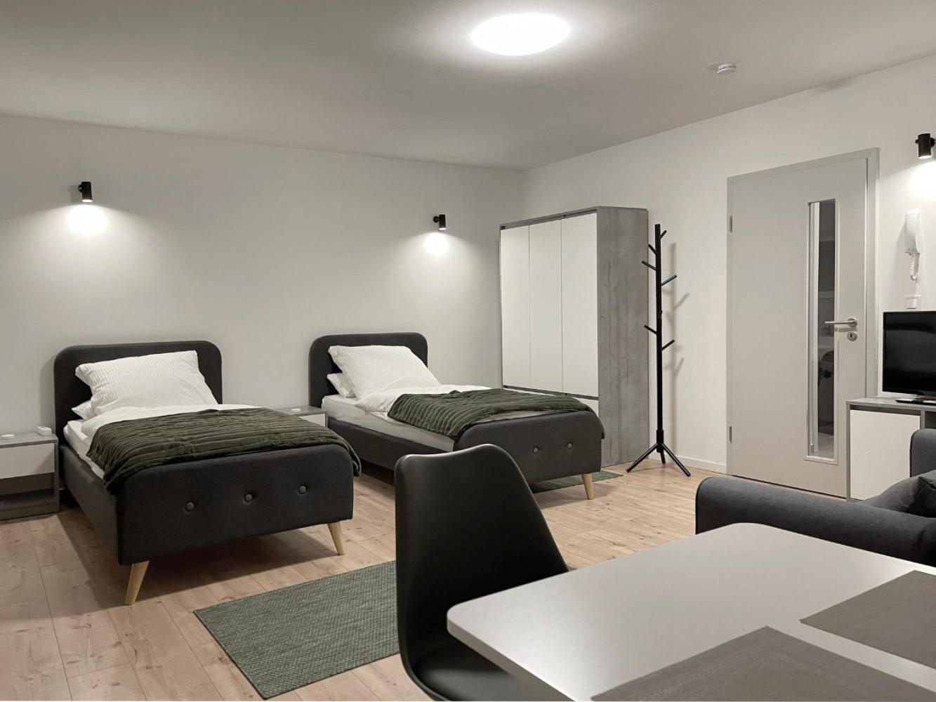 Board Inn - Haus Ratyzbona Zewnętrze zdjęcie